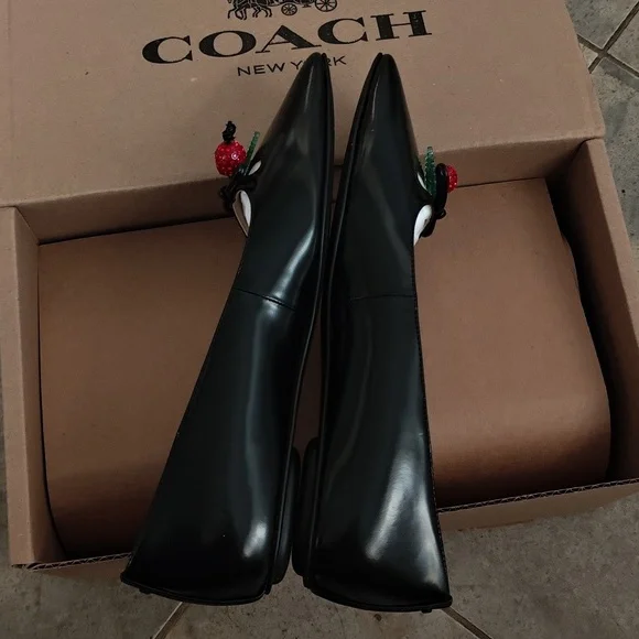 NIB Coach Runway Cherry Black Leather Flats - Size 8 - Picture 9 of 12